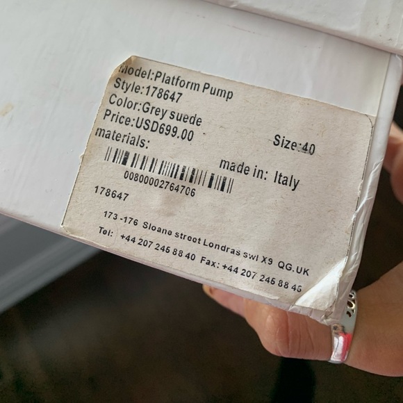 Authentic Yves Saint Laurent Grey Suede Platform Pumps - Picture 4 of 4